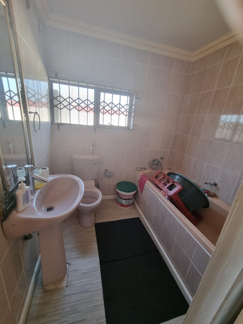2 Bedroom Property for Sale in Mdantsane Nu 14 Eastern Cape